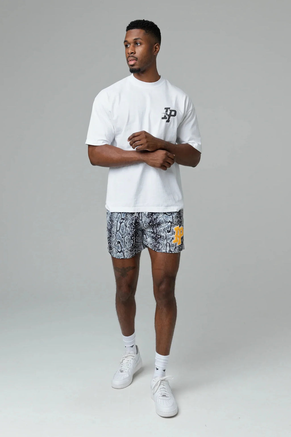 2025 NEW American Casual Shorts Men's Fitness Sports Basketball Running Quick Dry Summer Mesh Breathable Training Quarter Pants