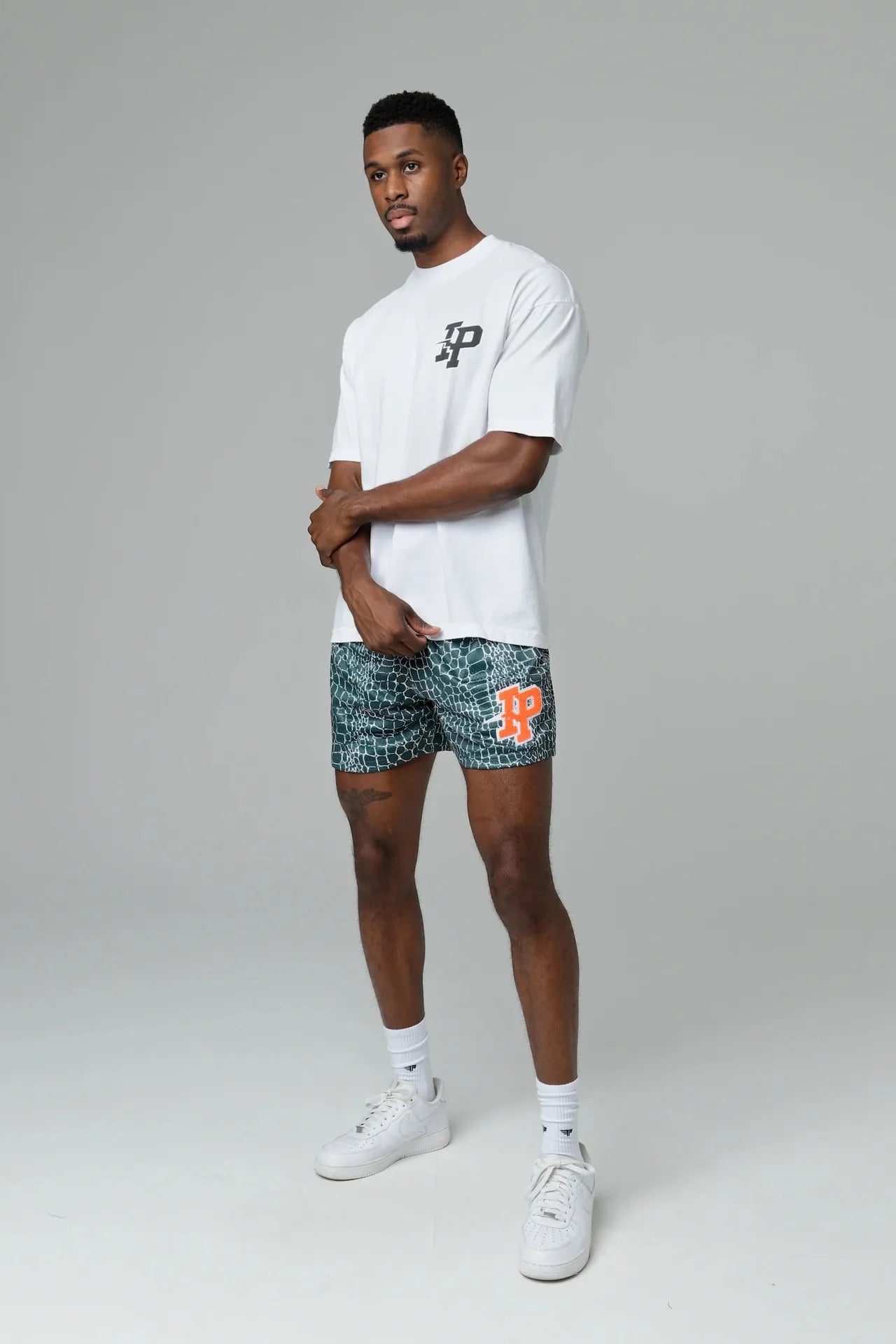 2025 NEW American Casual Shorts Men's Fitness Sports Basketball Running Quick Dry Summer Mesh Breathable Training Quarter Pants