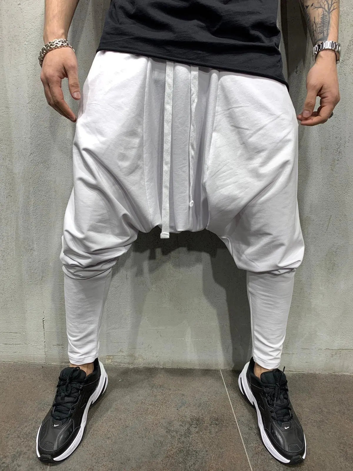 Mens Clothing 2025 Men's New Hip-hop Trend Trousers European American Loose Solid Color Feet Street Sports Casual Harem Pants